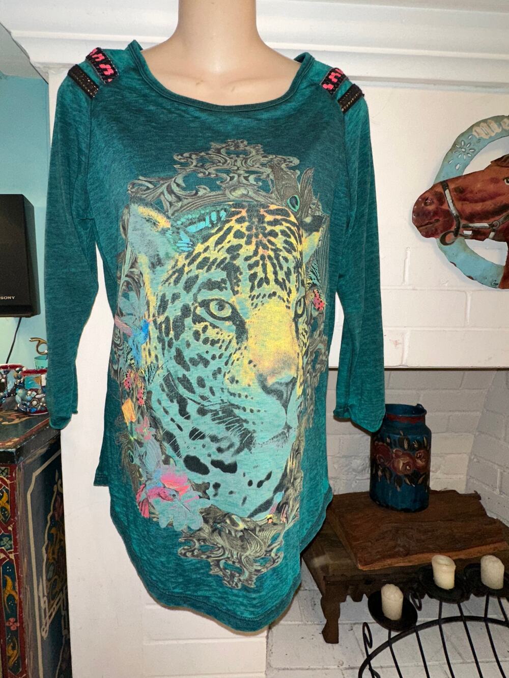 VINTAGE CUSTO BARCELONA TEAL LION TUNIC TOP